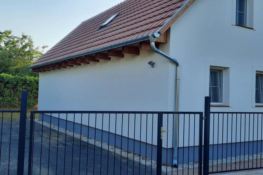 Andrea Nyaralohaz Villa Kovagoors Екстериор снимка