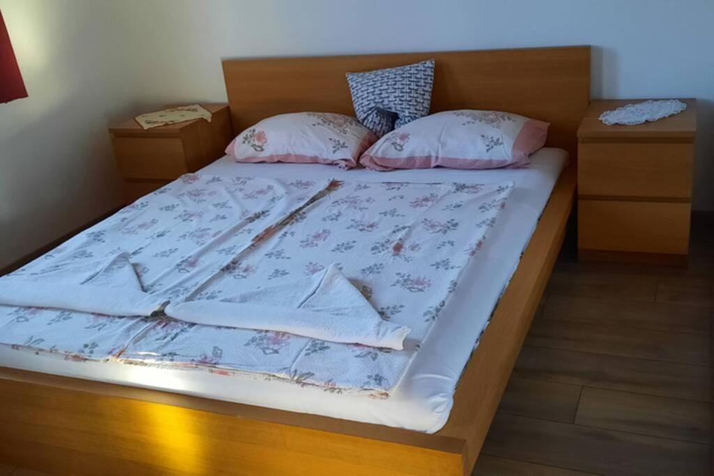 Andrea Nyaralohaz Villa Kovagoors Екстериор снимка